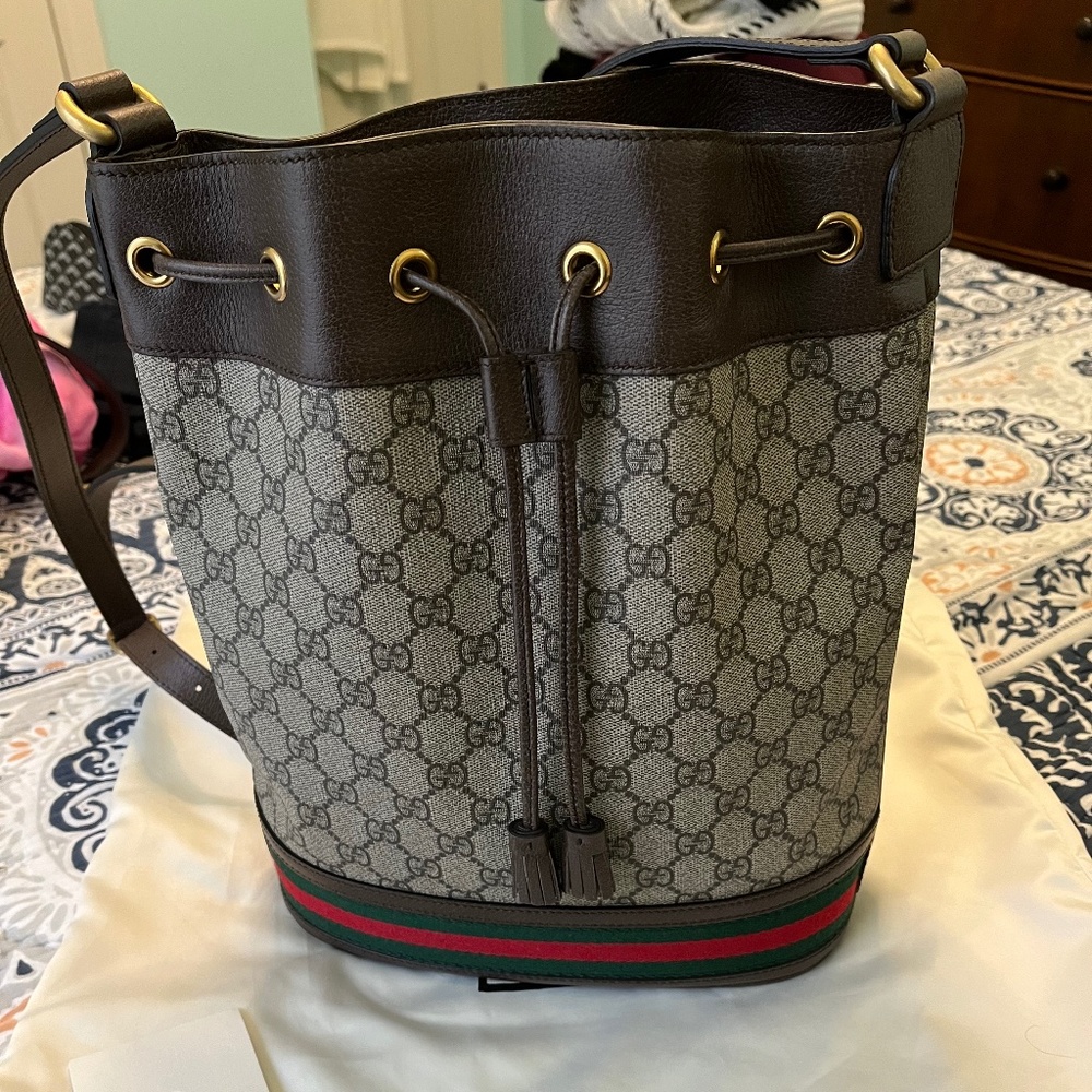 Gucci GG Ophidia Supreme Monogram Web bucket bag brown